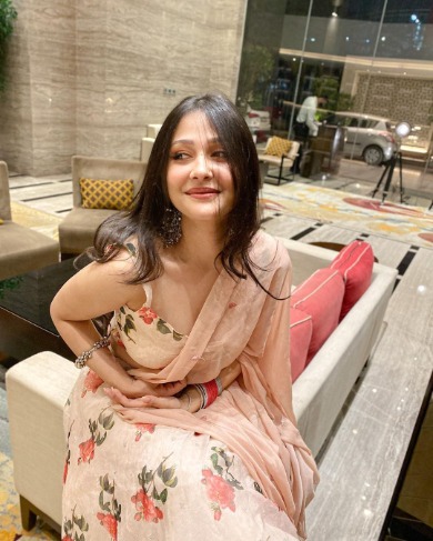 model Call Girls in Darbhanga